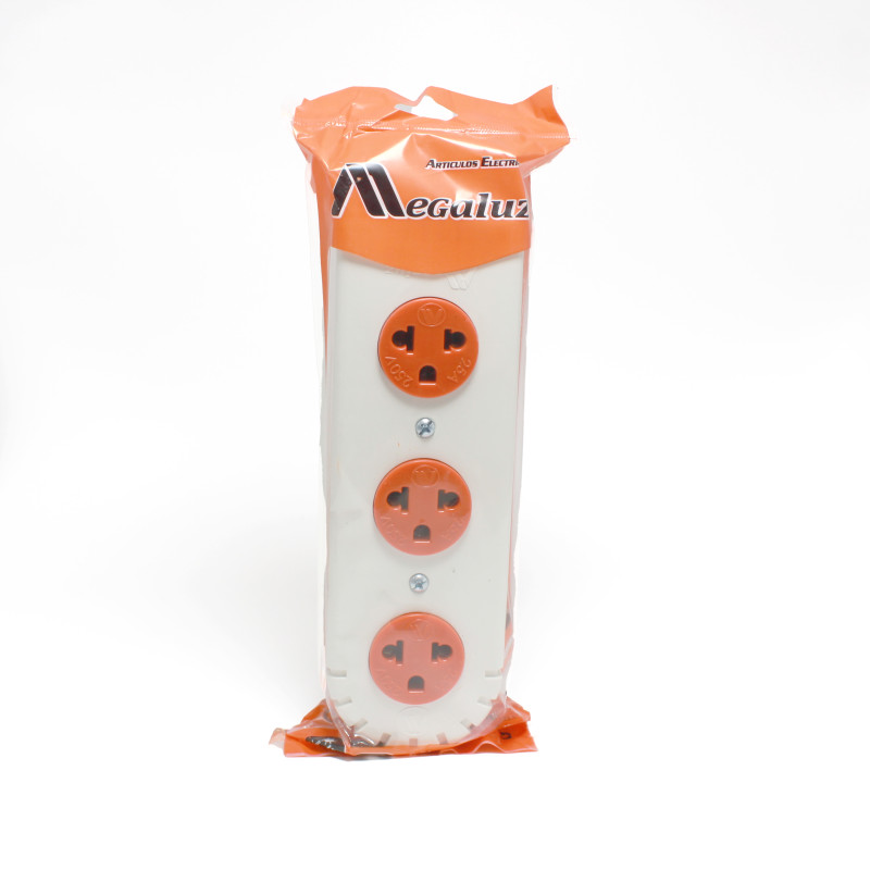 TOMA TRIPLE 3T BLANCO GRANDE - MEGALUX